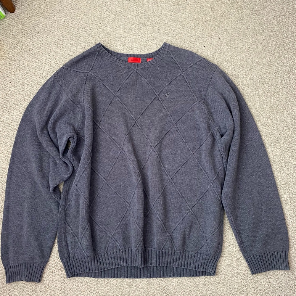Men’s Sweater: Brand: Izod Color Charcoal Grey Size: XL